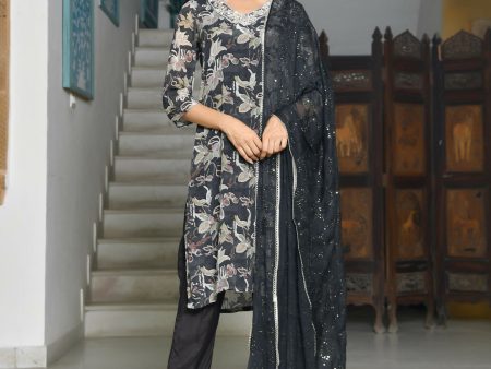 Vaasva Women s Black Crepe Embroidered Suit Set Online now