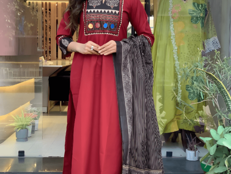 Aastha Fashion Women s Printed Banana Silk Maroon Kurti With Pant And Dupatta By Srf Jaipur Sale